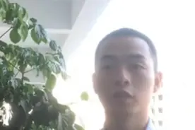 暖心！4岁弟弟徒步3公里给姐姐送牛奶，民警小哥一路护送！视频封面