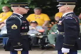 这是哪个国家的，交接枪这么帅