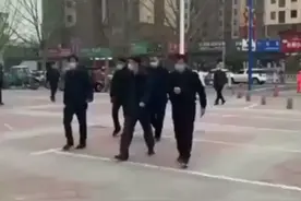 川汇区区长带头到胡辣汤店就餐，鼓励复工复产！视频封面