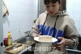 小花教你做河南特色小吃臭豆腐卤，简单好做不浪费视频封面