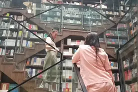 重庆居然有这么一家图书馆，太美了、太奇特了！快来见识一下吧！视频封面