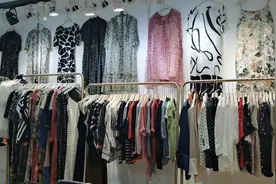 商场精品店真丝衣服随随便便几千块，深圳南油批发市场只要两三百视频封面