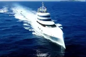 俄罗斯亿万富豪的超级豪华游艇“A”视频封面