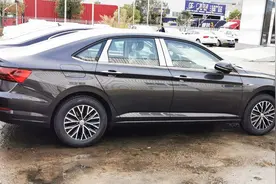 大众速腾销量一直不断增长，白色金色黑色银色你更喜欢什么颜色？