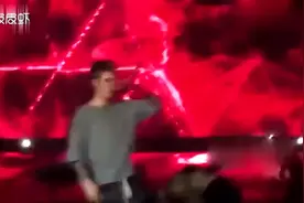 【这个世界太疯狂】视频封面