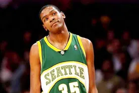 杜兰特伤情到底如何据传六个月就能恢复,这次篮网可赚到了视频封面