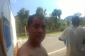 电动房车小哥第三次进贵州 天气热这样解暑是最好办法很爽视频封面
