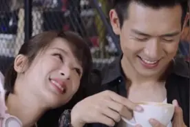 杨紫撒娇李现：要娶我吗？李现下意识的反应，甜到发齁视频封面