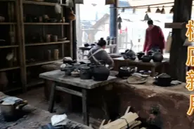 我们是中医给当兵的看病，打仗败了，视频封面