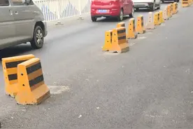 北京没有封城，刷身份证就可以进出视频封面