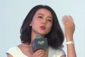 高圆圆成虎扑女神冠军 工作室晒锦旗笑坏众人视频封面