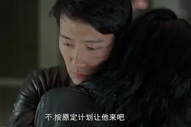 经典电影：黎明这段抽烟的镜头真是帅，和身后的景色很配，真帅！视频封面