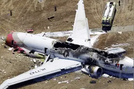 水银温度计为什么不能带上飞机？一滴水银就可能毁掉一架飞机！视频封面