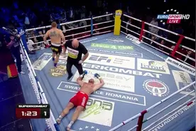 最强大摆拳Catalin ko 托马兹