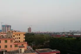 建筑材料价格猛涨，建房的还不少视频封面