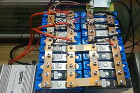 分享DIY磷酸铁锂电池组电压不均衡核心常见问题与处理方法视频封面