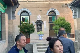 过时标语古老家具，老院子里稀罕玩艺儿真不少视频封面