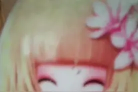 放假了，学霸花花姑娘忙着写作业，学渣兔当当却听着歌睡着了。