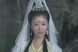 婴儿一出生竟然不哭，道士前来观看，竟然是位神仙转世！视频封面