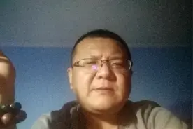 锦鲤喂养方法2如何把鱼食分类喂养视频封面