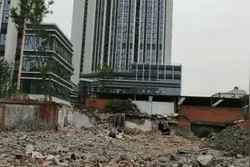 成都城北五块石一带，看看大片拆迁区域，以后会越来越好。