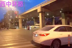 我乘坐的太原公交17路，上车时天还没亮较黑，到下元天己大亮视频封面