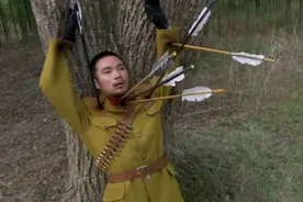 日本人侵略中国，中华儿女奋勇而上，消灭入侵者。