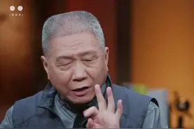 娱乐至上的“后真相时代”视频封面