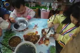 姐姐今天又惹辣妈生气了