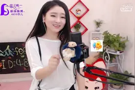 喜欢听歌看美女就下载YY语音来4823听菲儿唱歌视频封面