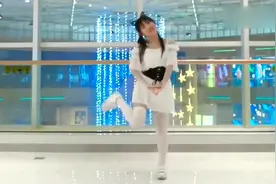 超可爱美女跳《兔子舞》，蹦蹦跳跳真可爱，太招人喜欢了视频封面