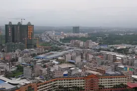 广西这个县升市呼声很高！大家来说说，怎样才能达到建市标准呢？视频封面