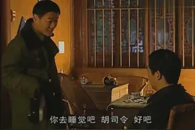 合同制警察半夜抓了新上任的市委书记，这下事情要闹大了视频封面