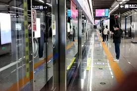 下午4：00的长春地铁