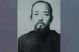 孙中山派他加入洪门，他能力太强，竟成为洪门老大视频封面