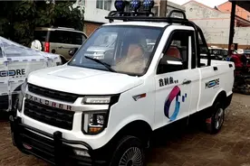 战地皮卡车，带有自卸，4000瓦大功率电机，一万多值不值评论下方视频封面