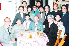 出过金融巨子、颜料大王和建筑大师……贝氏家族到底有多显赫？视频封面