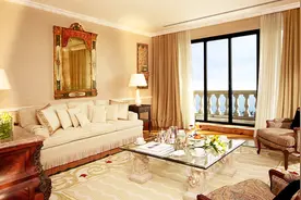 家里灰尘太多？水里放点小东西，轻松搞定落灰困扰视频封面