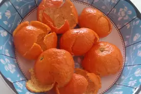 桔皮加水一煮没想到作用这么大，过年大口吃肉再也不用担心发胖了