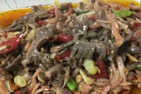 四川人的小郡肝，下饭，拌面，每次一大盘都不够吃