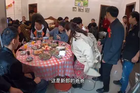 河南农村结婚办酒席，每桌8个人 8个凉菜12个热菜，280元一桌值么视频封面