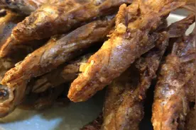 翘嘴鱼这样做骨头都可以吃，焦香酥脆，而且还特别补钙