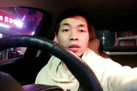 租金800每月，转让费2000块钱的安置区的小门面，大家看看值不值