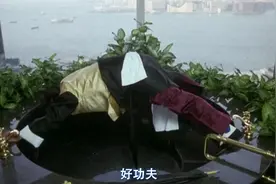 晕车了，到家就要厕所吐视频封面