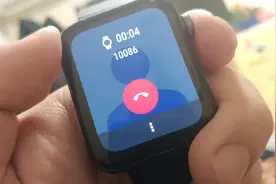 小米手表今天更新了 更新之后速度流畅。充电正常 定位迅速