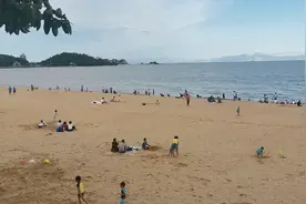 珠海金沙滩：市民休闲的好去处