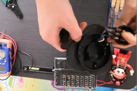 家里的热水壶是不是经常出现不通电需要转一转，很简单这样解决视频封面