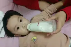 一岁八个月还在用奶嘴喝奶粉听说会长龋齿