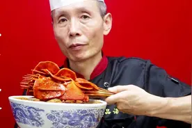火遍西安的香辣土豆片夹馍，老师傅3分钟教会你，做法详细无保留视频封面