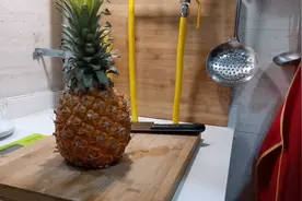 大厨分享  糖水菠萝 做法宝宝最爱，好吃不上火，